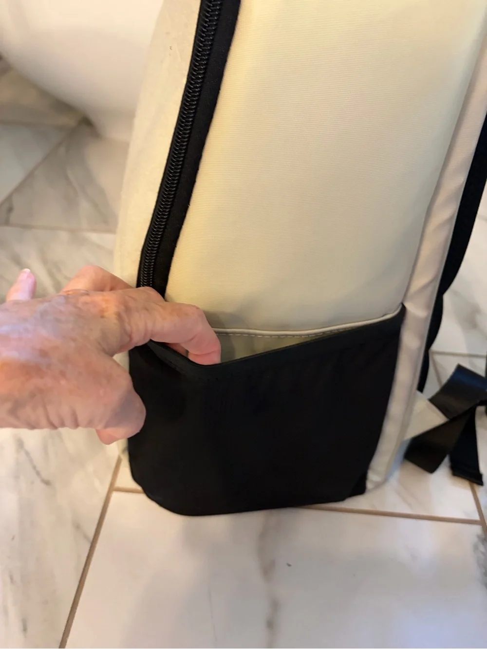 All Day Running Co Backpack, Beige, EUC!!